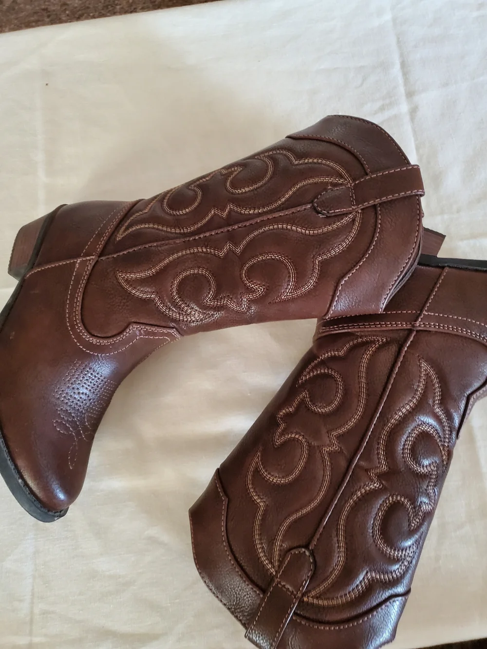Cat & Jack Brown Girls' Western Pull-On Boots